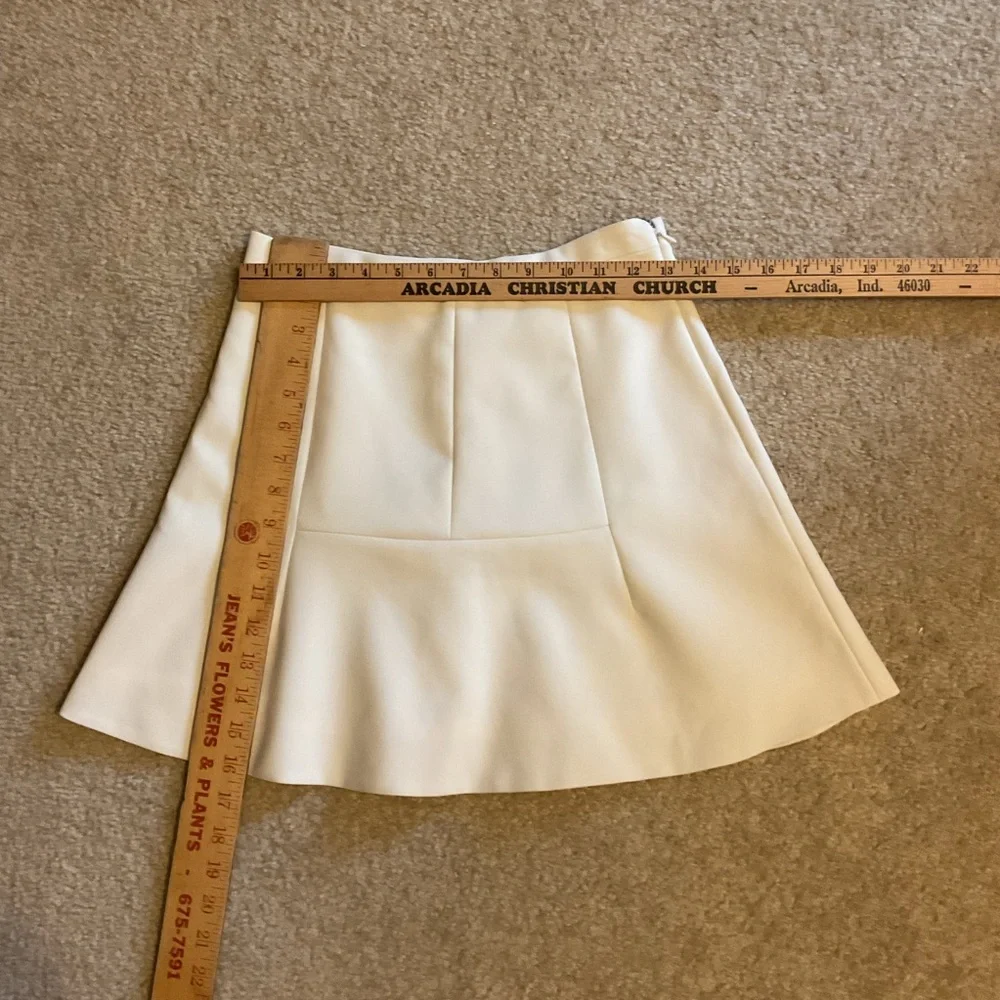 J. Crew Fit & Flared Cream Coquette 100% Linen Minimal Fully Lined Mini Skirt 00